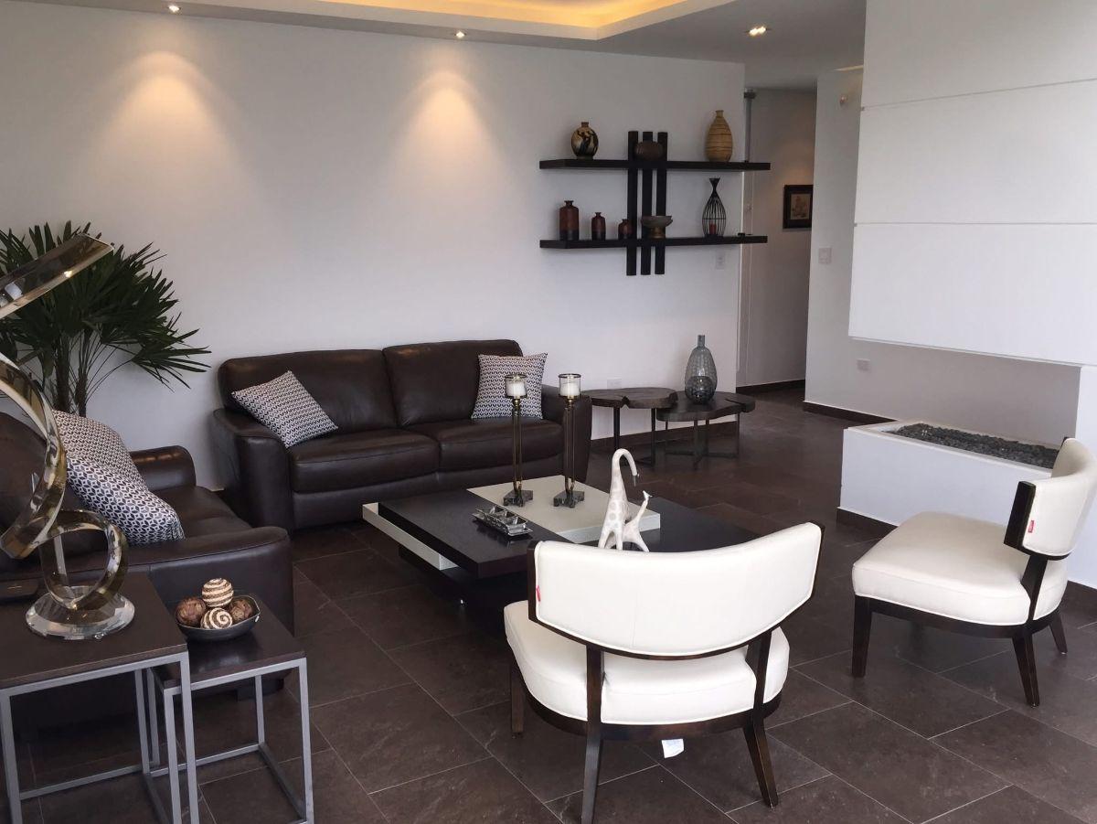 Casa Moderna Dentro de Urbanizacion de Lujo — imagen 9