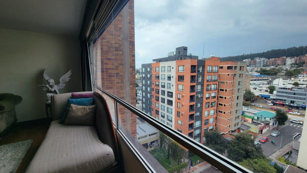 Departamento de Venta en El Sector Republica de El Salvador de 262 m con 4 Parqueaderos — imagen 8
