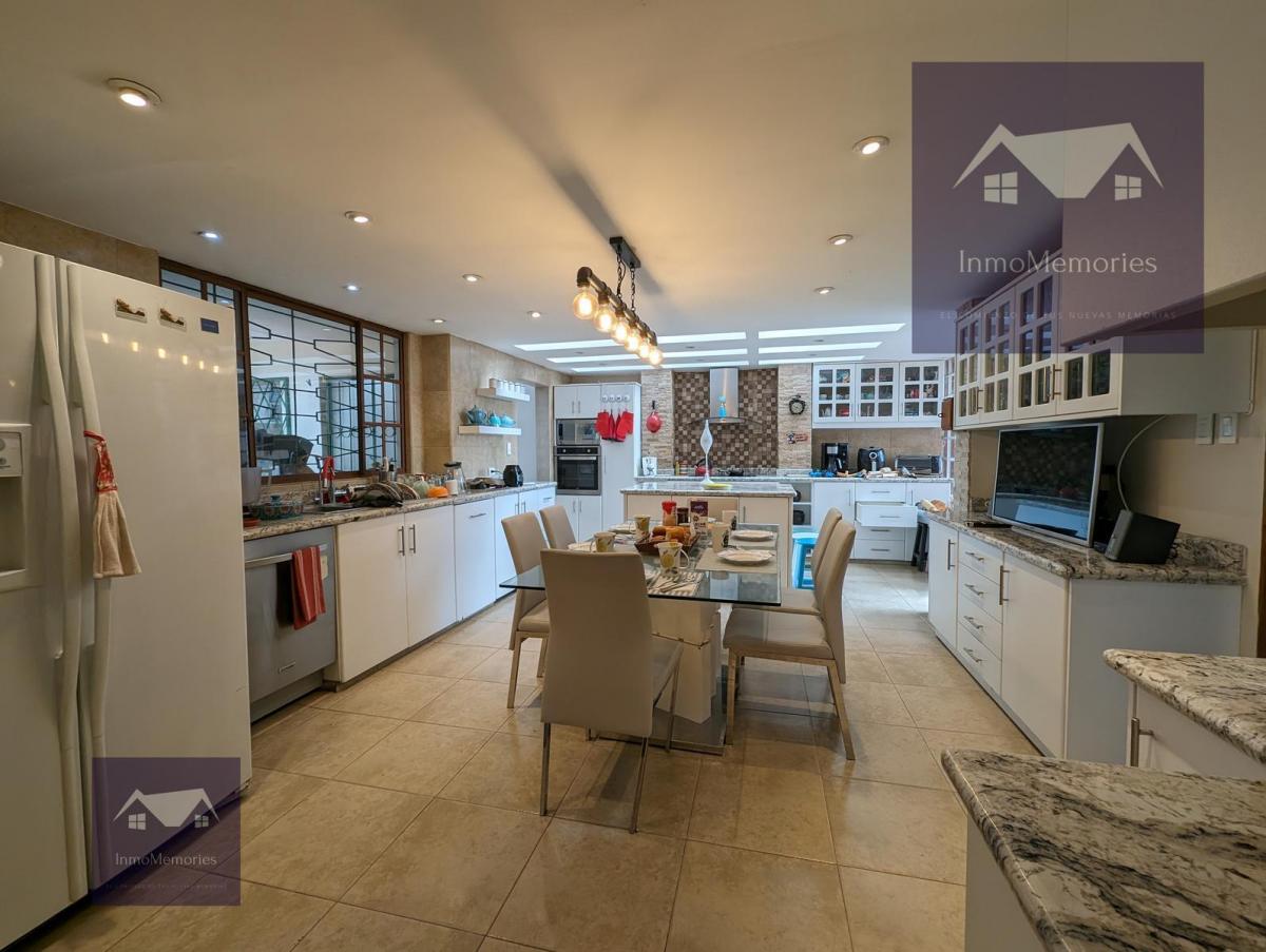 Venta Hermoso Departamento 4 Dorm., Sector Miraflores — imagen 3
