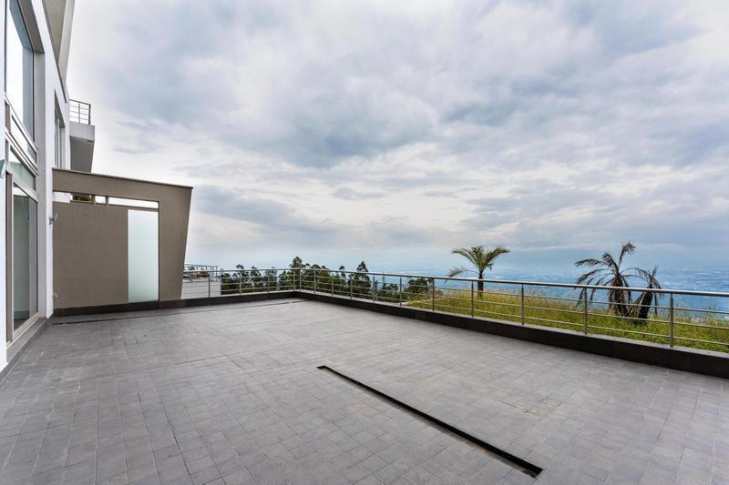 Venta Departamento de Lujo 3d - Sierra del Moral - Monteserrin — imagen 8