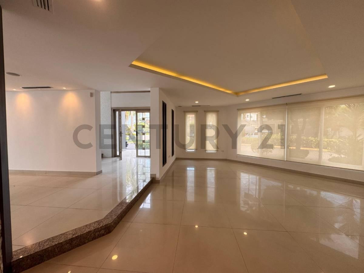 Venta de Casa en Samborondón, Km 7.5, Guayas — imagen 8