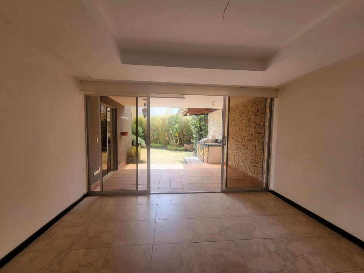 Casa de Venta en Vía Intervalles — imagen 5