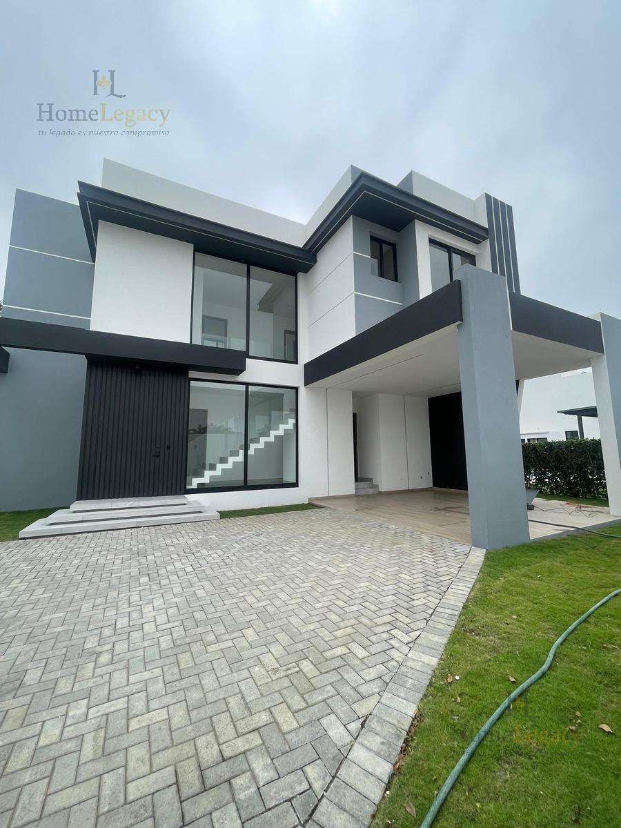 Venta de Casa con Piscina en Samborondón - Isla Mocoli Am, Guayas — imagen 9