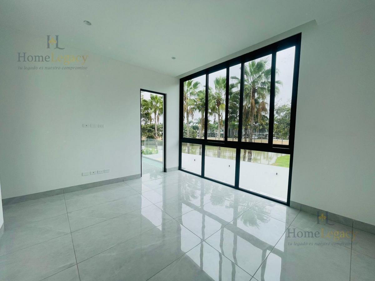 Venta de Casa con Piscina en Samborondón - Isla Mocoli Am, Guayas — imagen 6