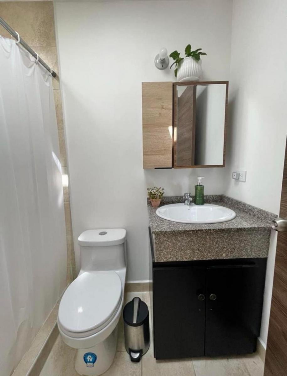 Se Vende Hermoso Departamento en Tumbaco — imagen 7