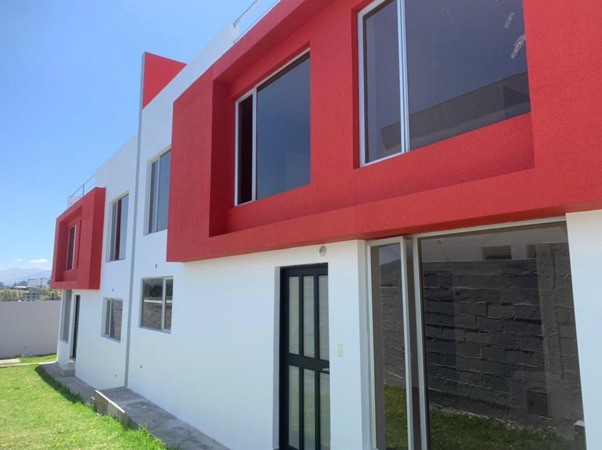Oportunidad! Linda Casa a 10 Minutos del San Luis Shopping, Sangolquí. Provincia de Pichincha — imagen 9