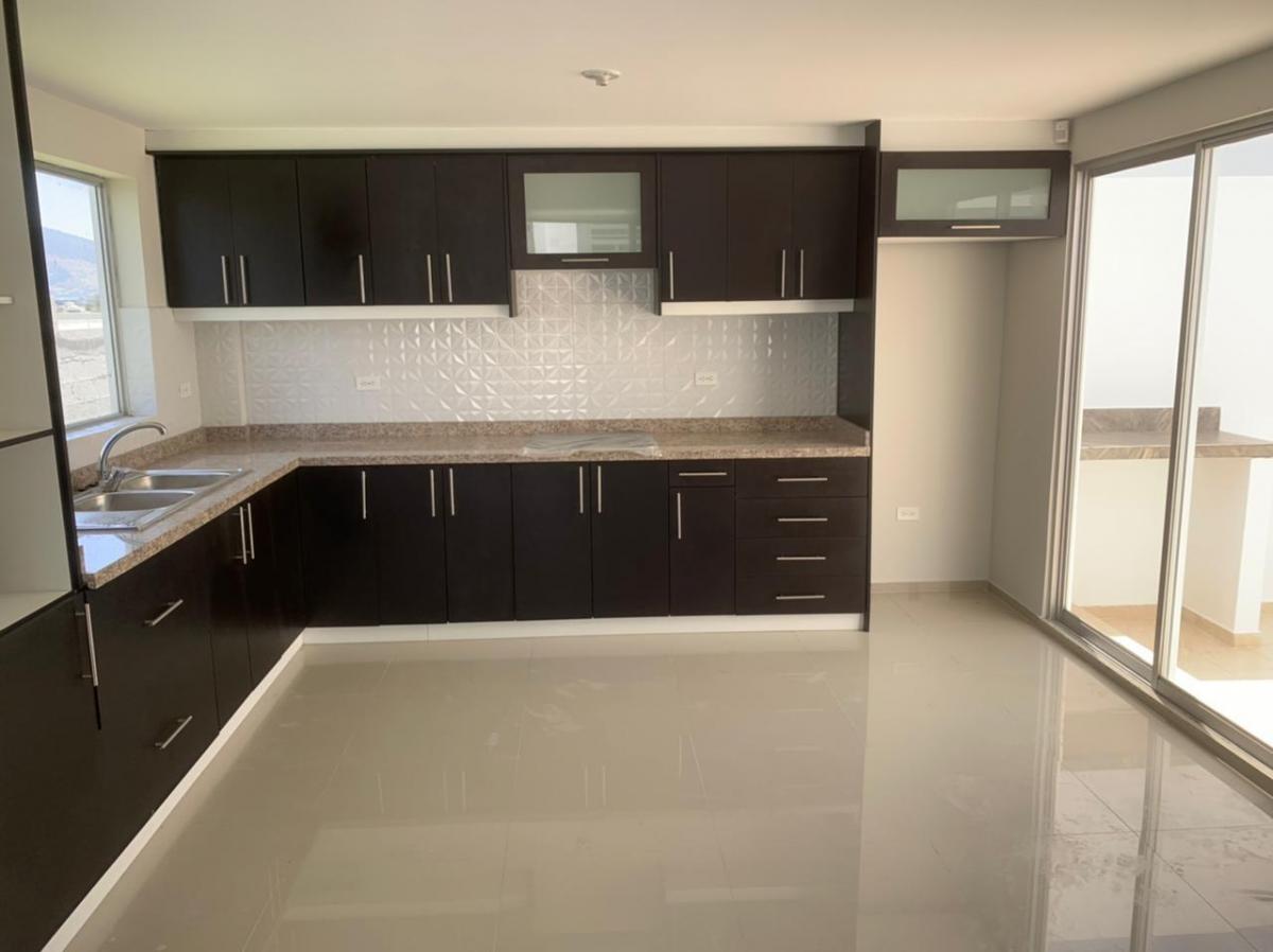 Oportunidad! Linda Casa a 10 Minutos del San Luis Shopping, Sangolquí. Provincia de Pichincha — imagen 7