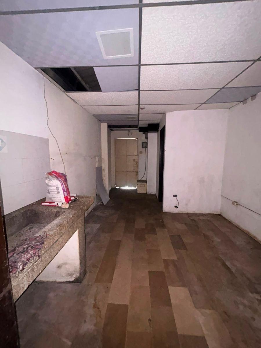 Urdesa Central, Venta de Casa con Suite Adicional. Guayas — imagen 3