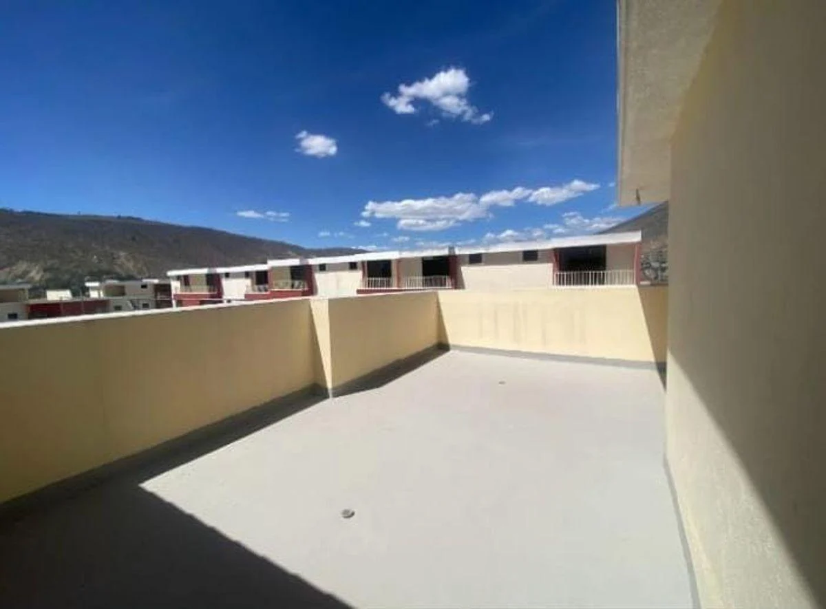 Casa en Venta - 3 Pisos - Conjunto El Colibri - San Antonio de Pichincha — imagen 7