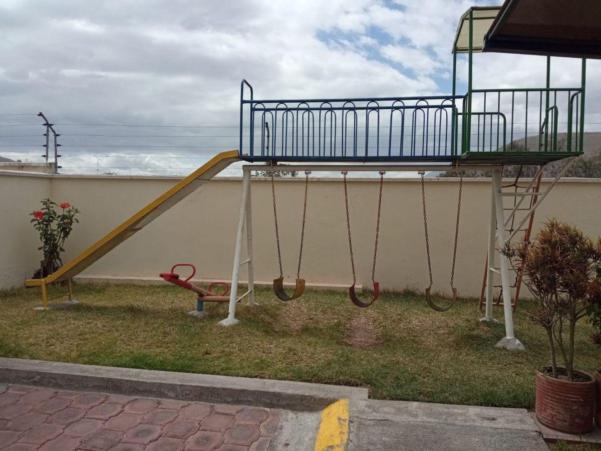 Casa en Venta - 3 Pisos - Conjunto El Colibri - San Antonio de Pichincha — imagen 6