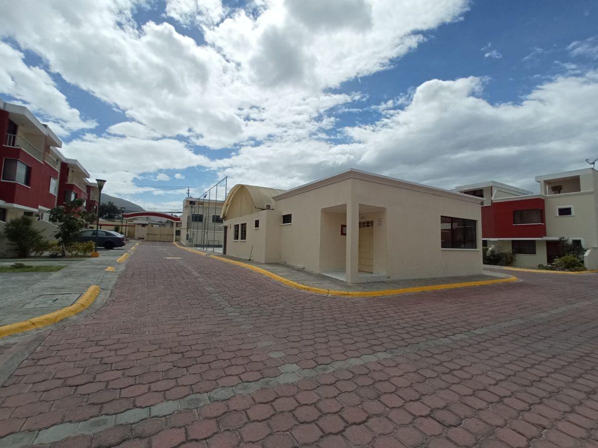 Casa en Venta - 3 Pisos - Conjunto El Colibri - San Antonio de Pichincha — imagen 5