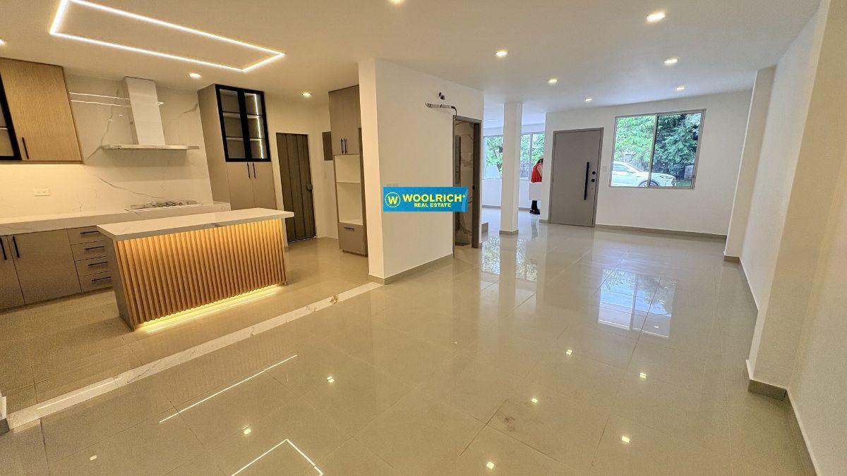 Urb. Cataluña, Vendo Casa Moderna a Estrenar, 3 Dorm c/u Bano, 160 m², Guayas — imagen 9