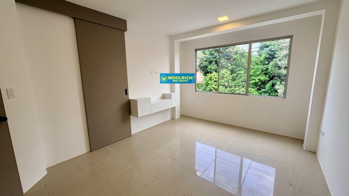 Urb. Cataluña, Vendo Casa Moderna a Estrenar, 3 Dorm c/u Bano, 160 m², Guayas — imagen 7