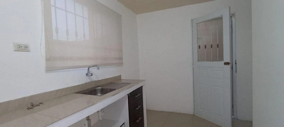 En Venta Casa Villas del Rey Pmanosalvas, Guayas — imagen 5