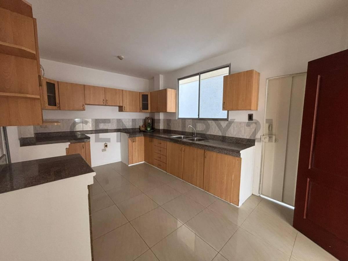 Venta de Casa en Urb. Matices Etepa Zafiro, Guayas — imagen 7
