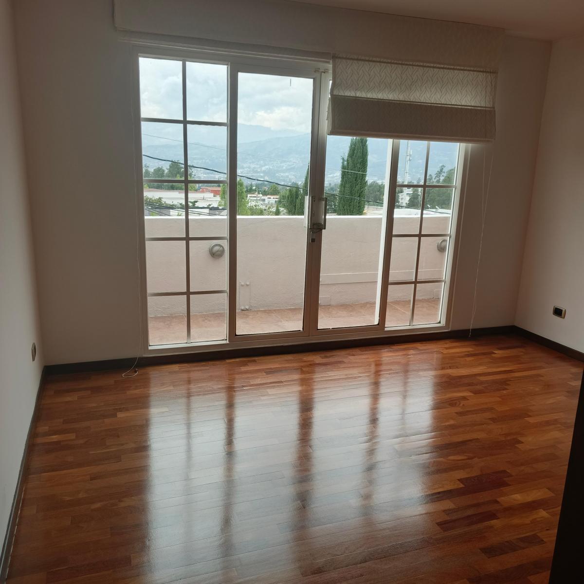 Vive en La Tranquilidad de Tanda Conjunto Casa 3 Dorm. Mas Estudio Sala Tv Hermoso Jardin Propio — imagen 10
