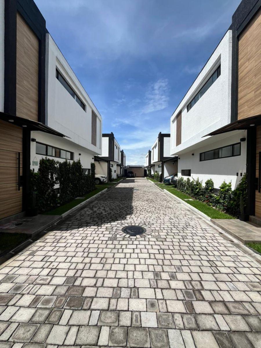 Casa de 231 m², por Estrenar, 3 Habitaciones, Venta, Pifo, Urbanización — imagen 9