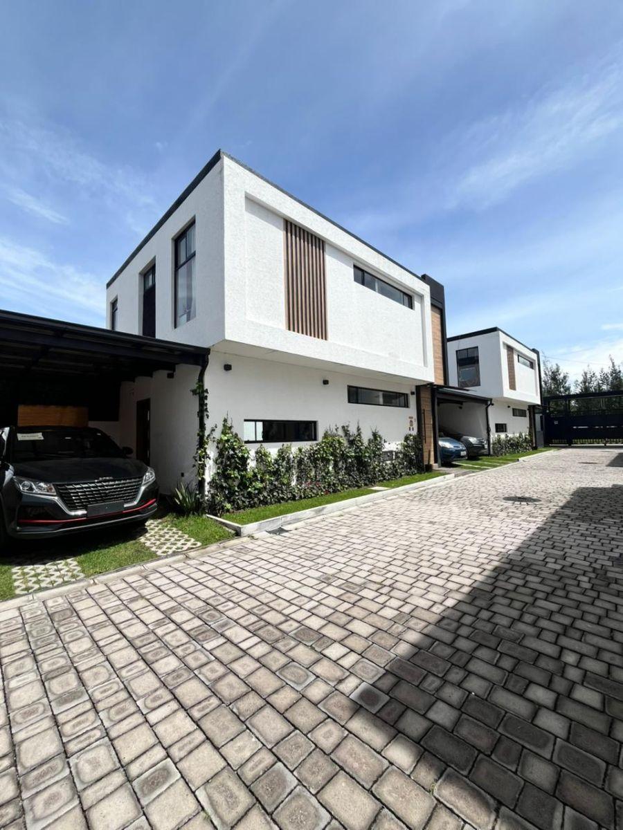 Casa de 231 m², por Estrenar, 3 Habitaciones, Venta, Pifo, Urbanización — imagen 6