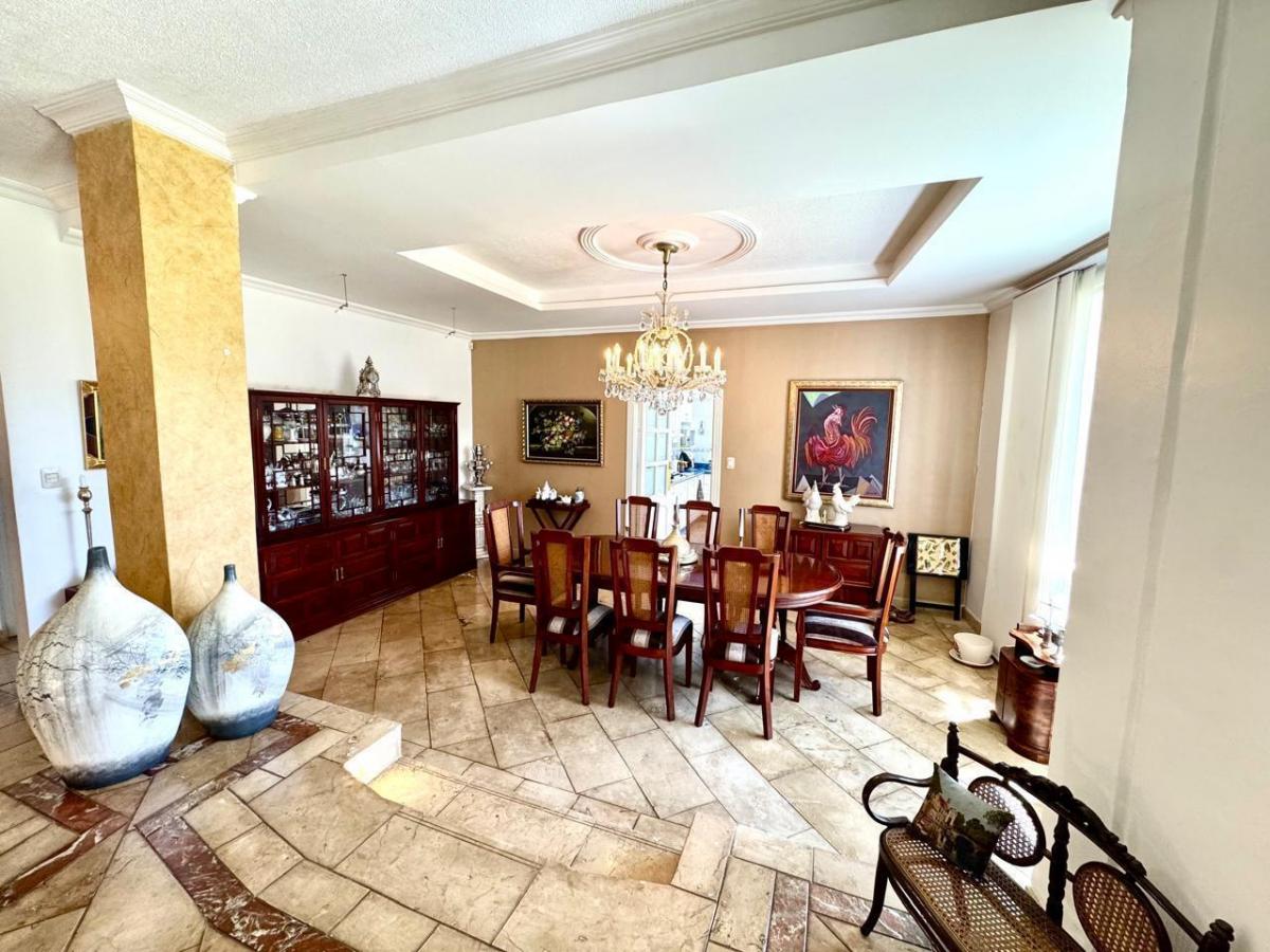 Casa Independiente de Venta en La Primavera, Cumbayá — imagen 8