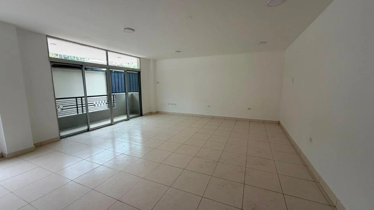 Se Alquila Departamento Planta Baja en Ceibos, Guayas — imagen 9