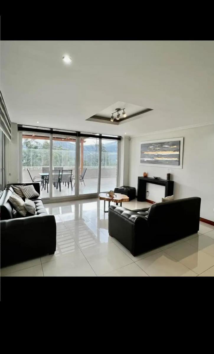 Venta Hermoso Departamento con Terraza Sector Colegio Einstein — imagen 7