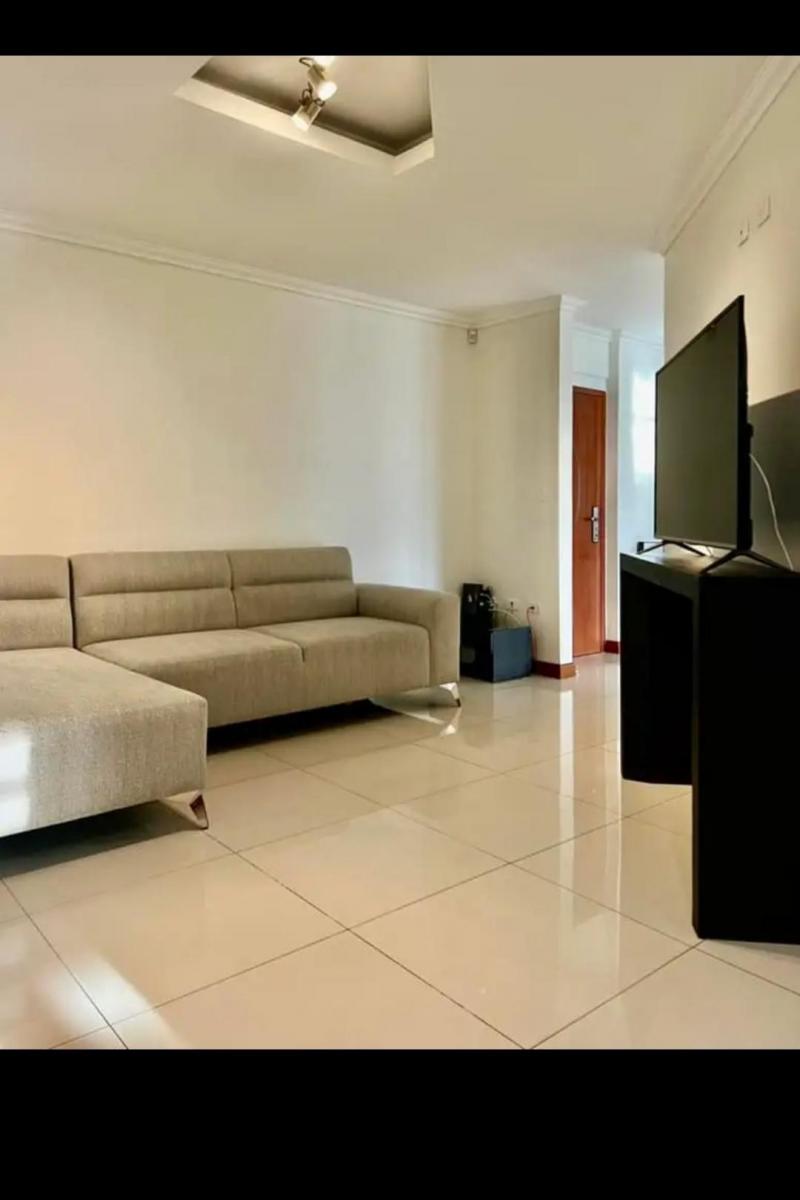 Venta Hermoso Departamento con Terraza Sector Colegio Einstein — imagen 6
