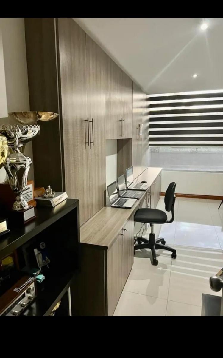 Venta Hermoso Departamento con Terraza Sector Colegio Einstein — imagen 3