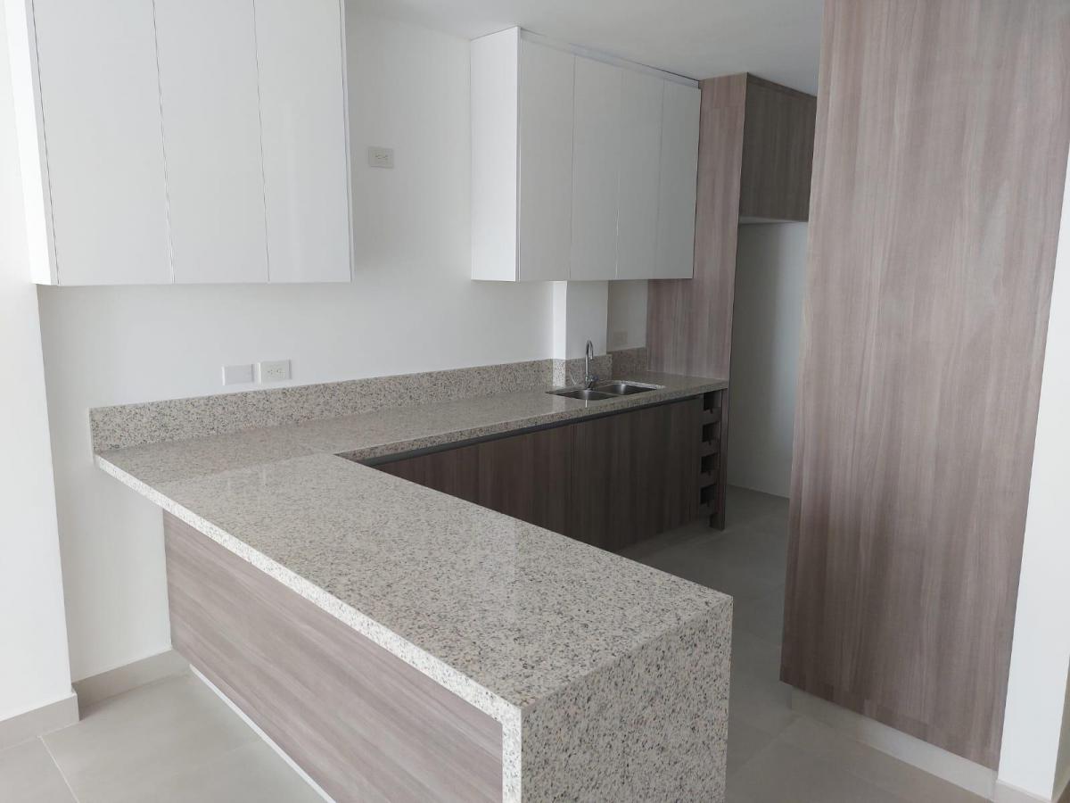 Departamento de Venta en La Provenza River View, Portón del Río de Vicrieel, Guayas — imagen 7