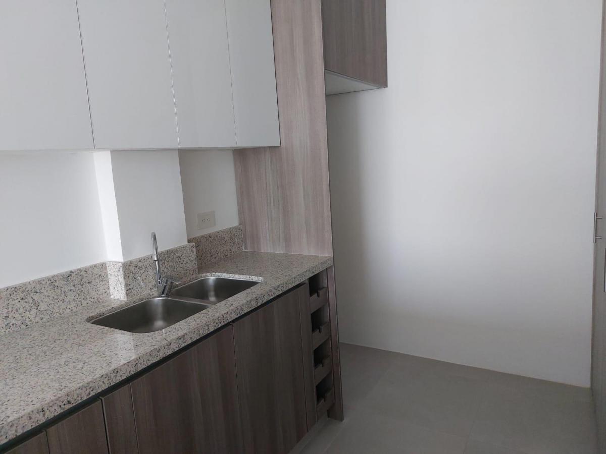 Departamento de Venta en La Provenza River View, Portón del Río de Vicrieel, Guayas — imagen 5