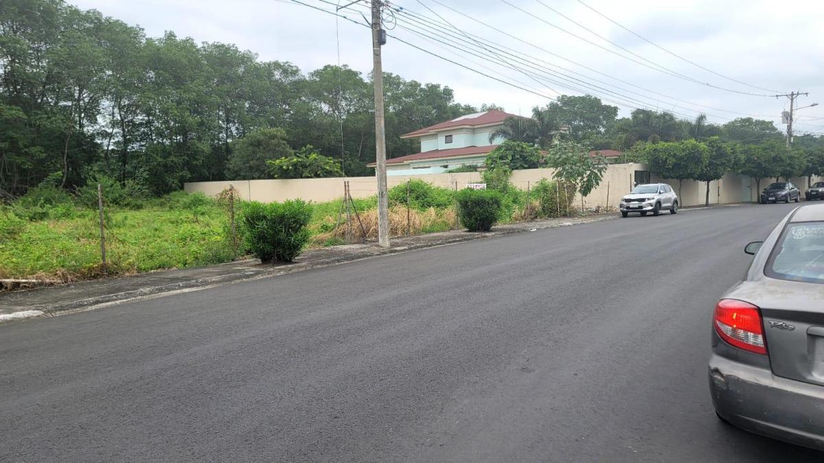 En Venta Terreno en Urbanizacion Puerto Azul - m. Recalde, Guayas — imagen 8