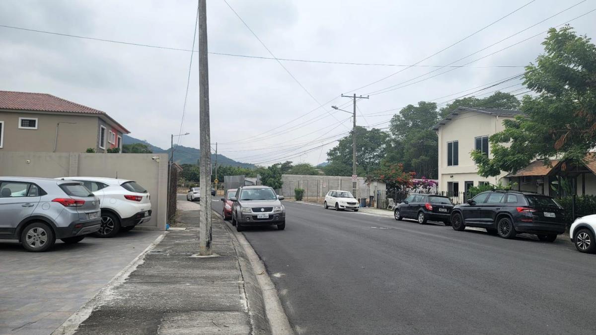 En Venta Terreno en Urbanizacion Puerto Azul - m. Recalde, Guayas — imagen 7