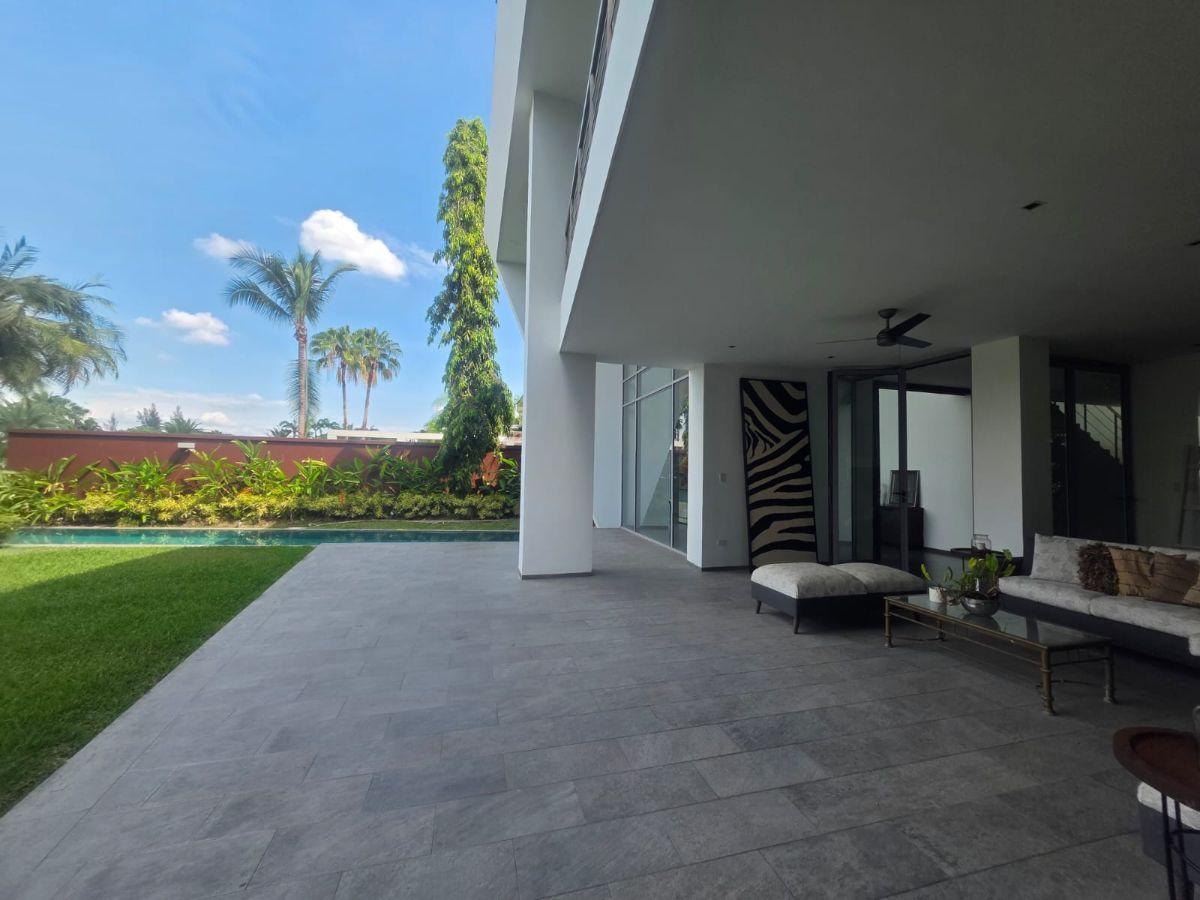 Laguna Club, Venta o Renta de Casa Inteligente con Vista a La Laguna de 4 Dorm., Guayas — imagen 9