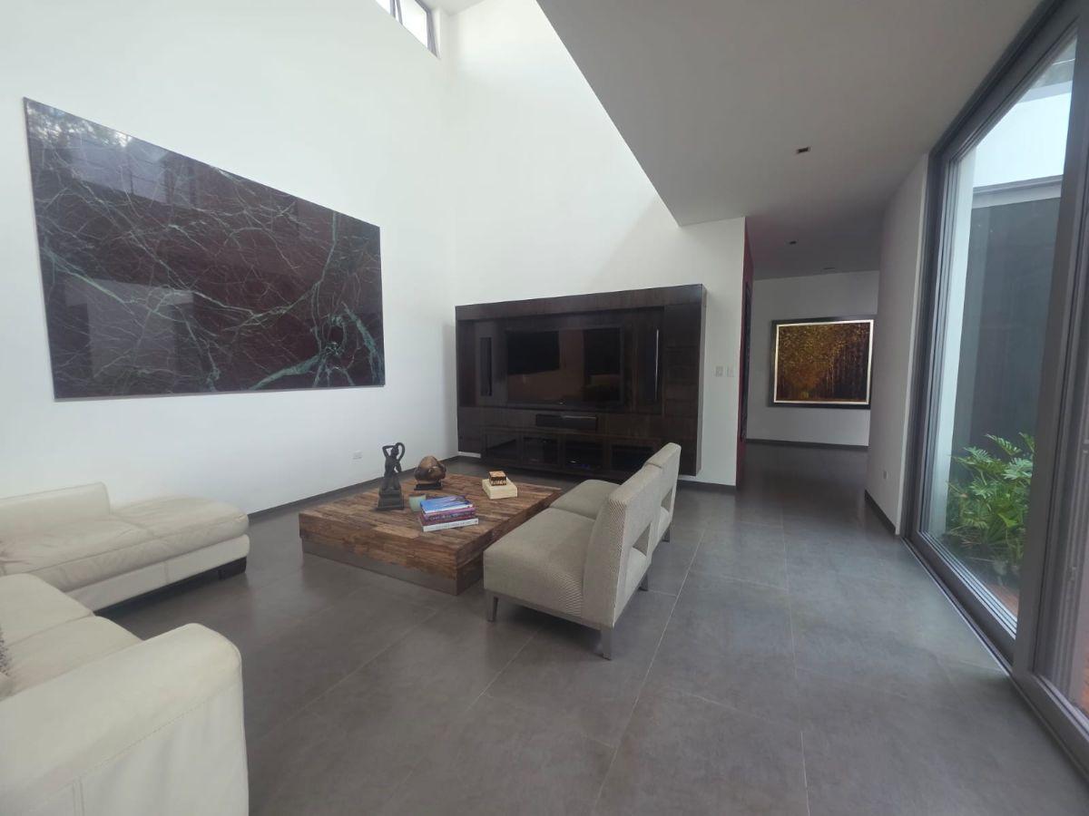 Laguna Club, Venta o Renta de Casa Inteligente con Vista a La Laguna de 4 Dorm., Guayas — imagen 4