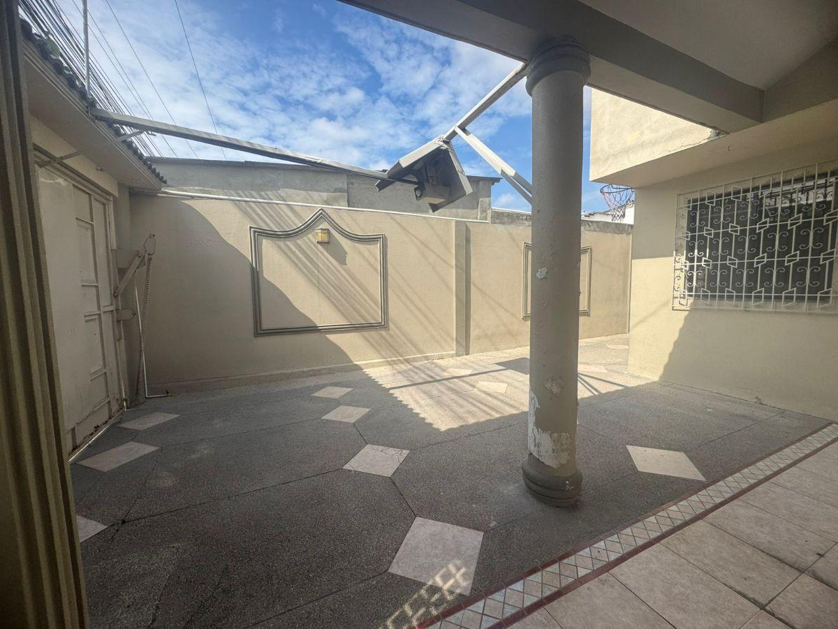 Casa Multifamiliar en Venta Samanes 6, Guayas — imagen 8