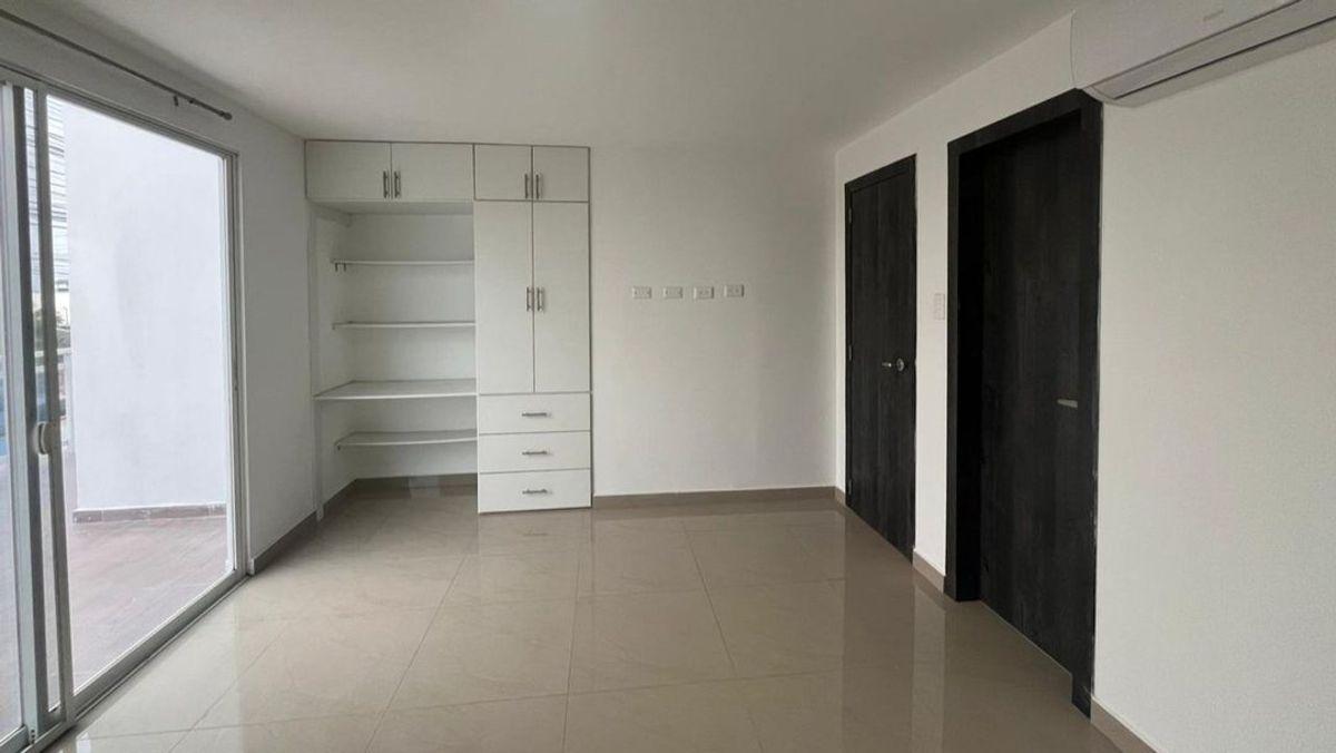 Casa de Venta en Miromar Zona Sur Manta Manabí, Manabí — imagen 3