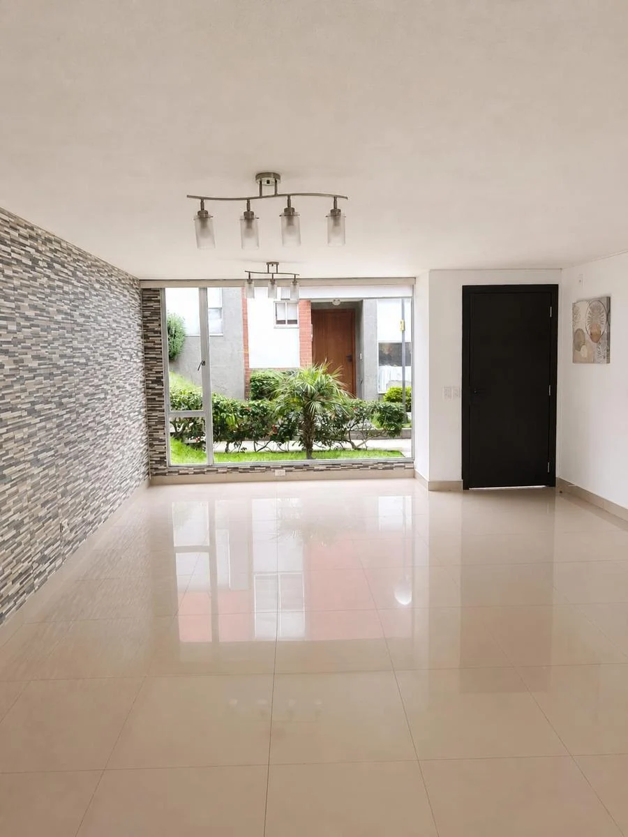 Casa en Venta - 4 Habitaciones - Conjunto Privado - Seguridad y Áreas Verdes - San Isidro del Inca — imagen 10