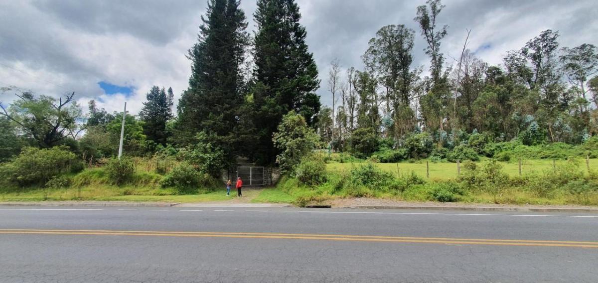 Se Vende Terreno en El Sector de Amaguaña — imagen 5