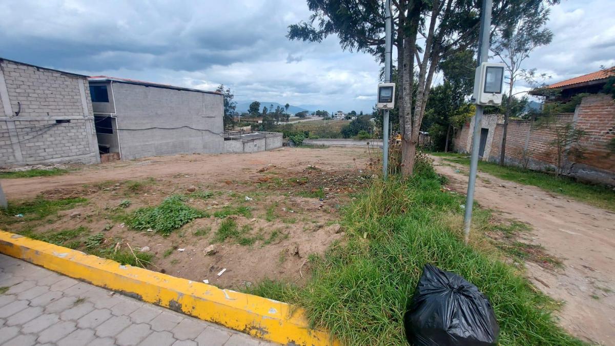 Se Vende Terreno en El Sector de Calderon — imagen 6
