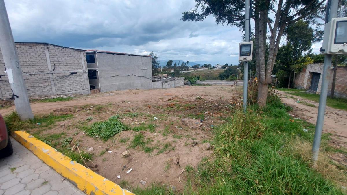 Se Vende Terreno en El Sector de Calderon — imagen 5