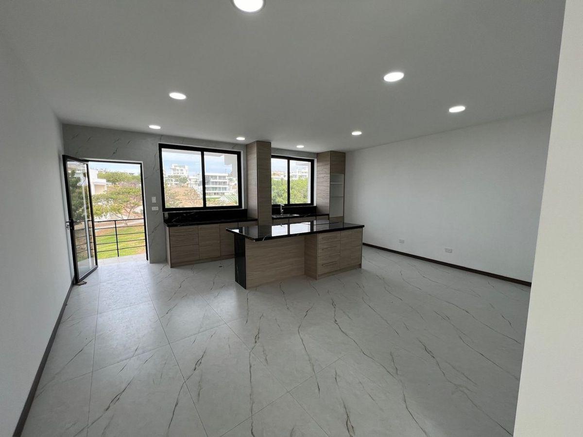 Casa de Venta en Zona Sur Ciudad del Mar Manta, Manabí — imagen 3