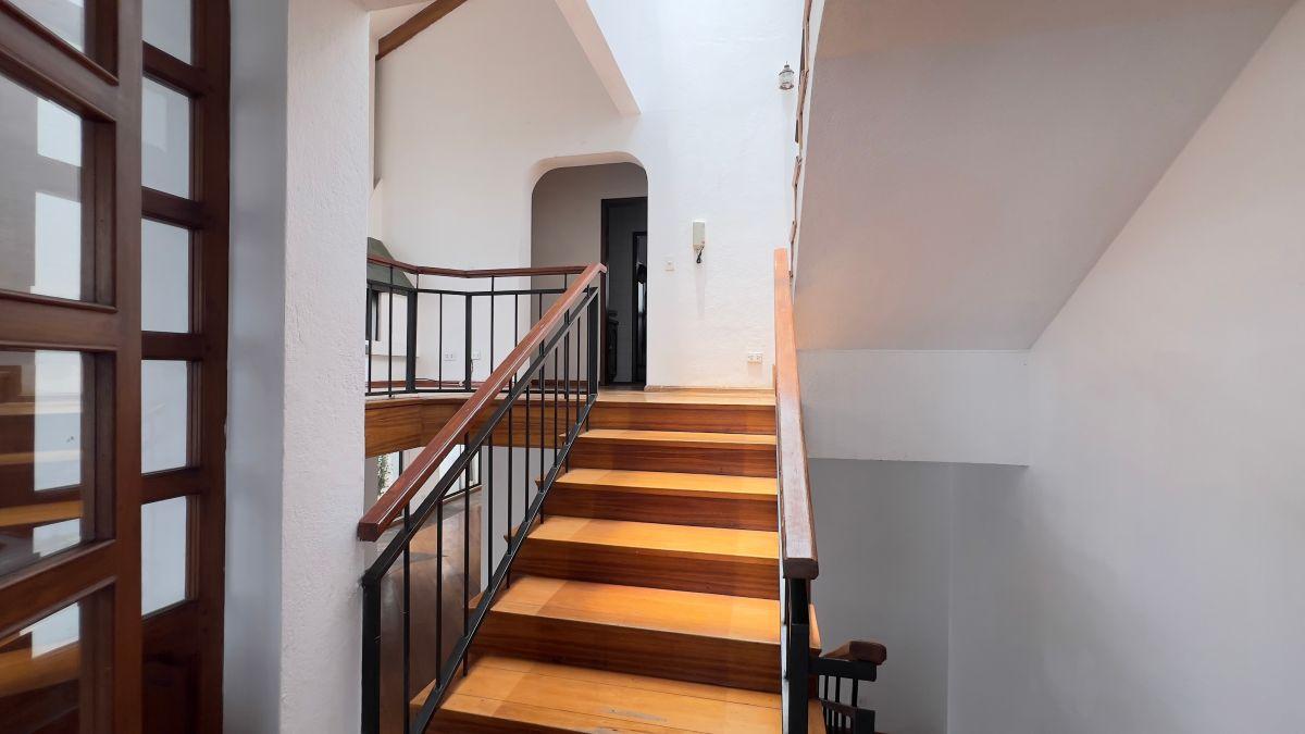 Casa en Venta, Urbanización El Condado, 3 Dorm., Jardín — imagen 9