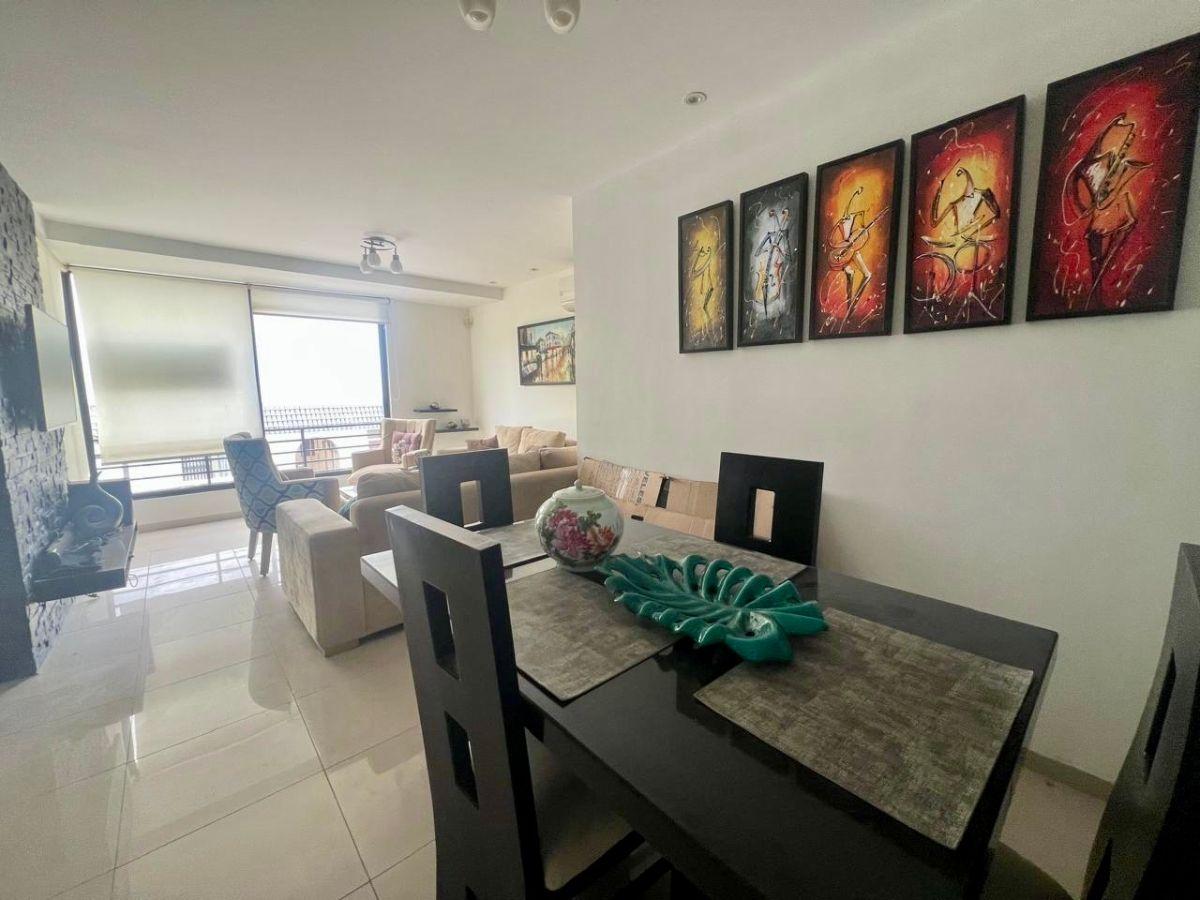 Vendo Departamento Lomas de Urdesa, Guayas — imagen 8