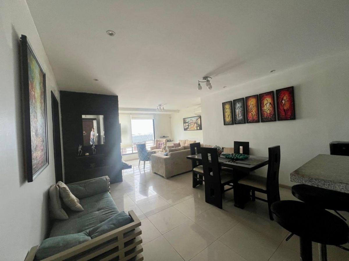 Vendo Departamento Lomas de Urdesa, Guayas — imagen 7