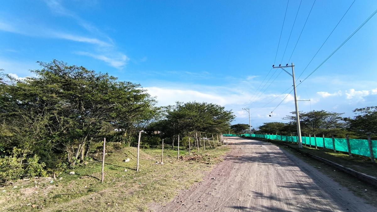 En Venta Lote Esquinero de 19000 m² en Collaqui Tumbaco Sector Consolidado — imagen 6