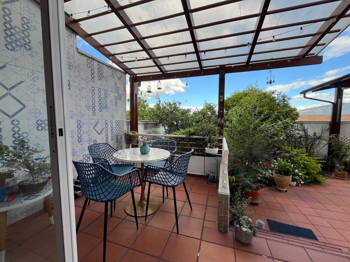 Cumbaya Casa de Venta con Jardín Miravalle 3 — imagen 7