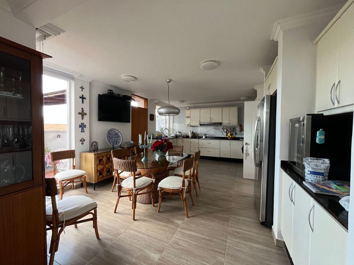 Cumbaya Casa de Venta con Jardín Miravalle 3 — imagen 6