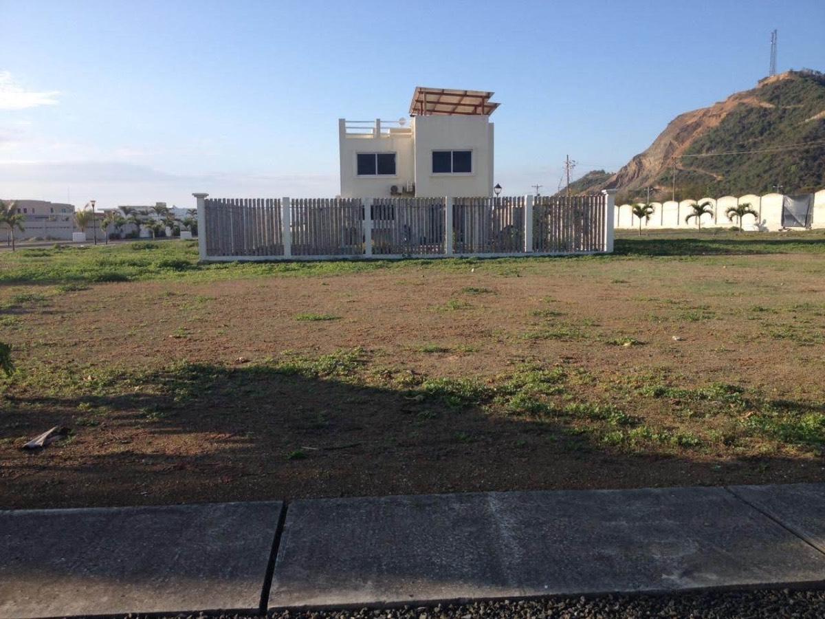 Lote de Terreno en Venta en La Urbanización Las Palmas, Puerto Cayo, Manabí — imagen 9