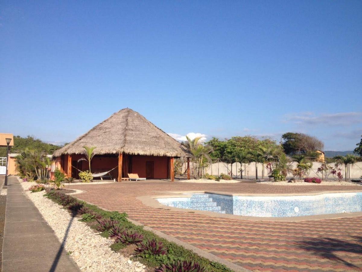 Lote de Terreno en Venta en La Urbanización Las Palmas, Puerto Cayo, Manabí — imagen 7