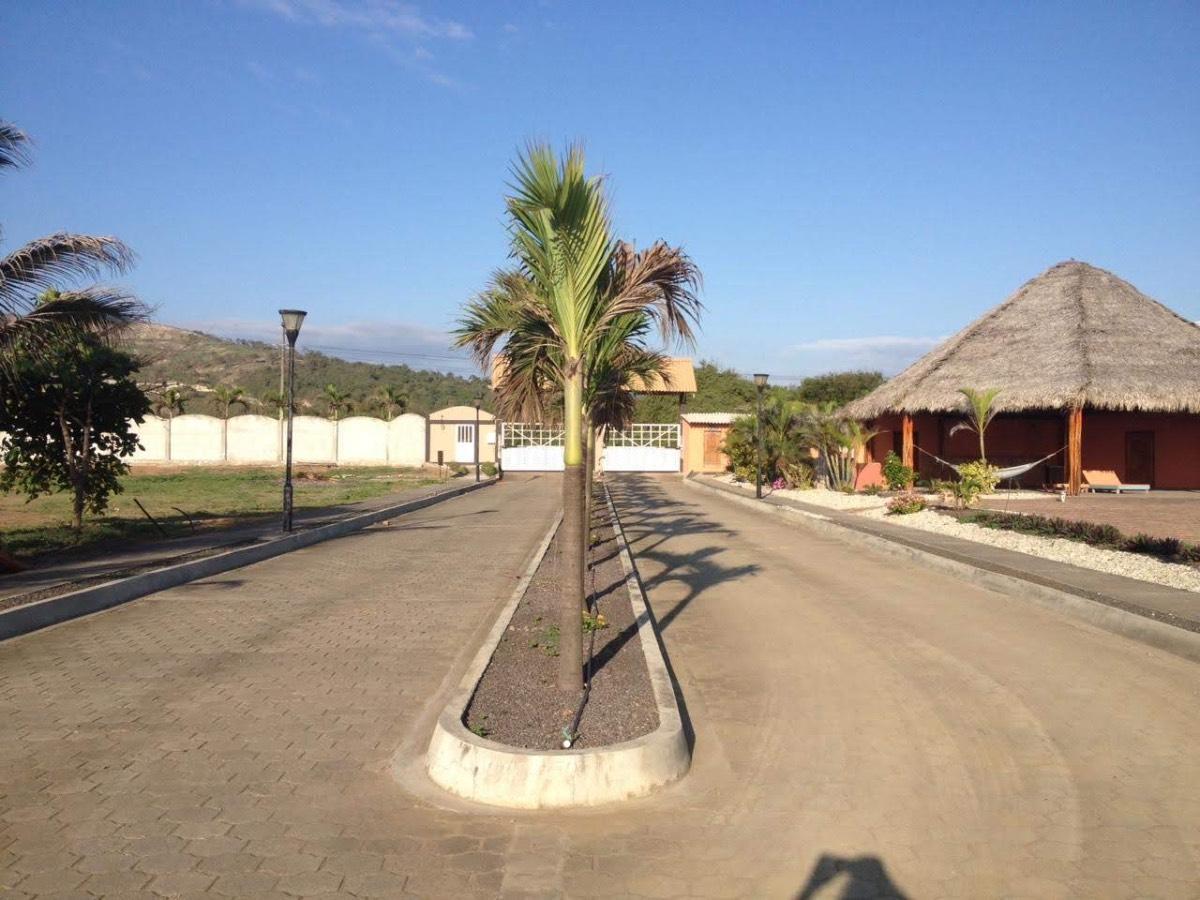 Lote de Terreno en Venta en La Urbanización Las Palmas, Puerto Cayo, Manabí — imagen 5