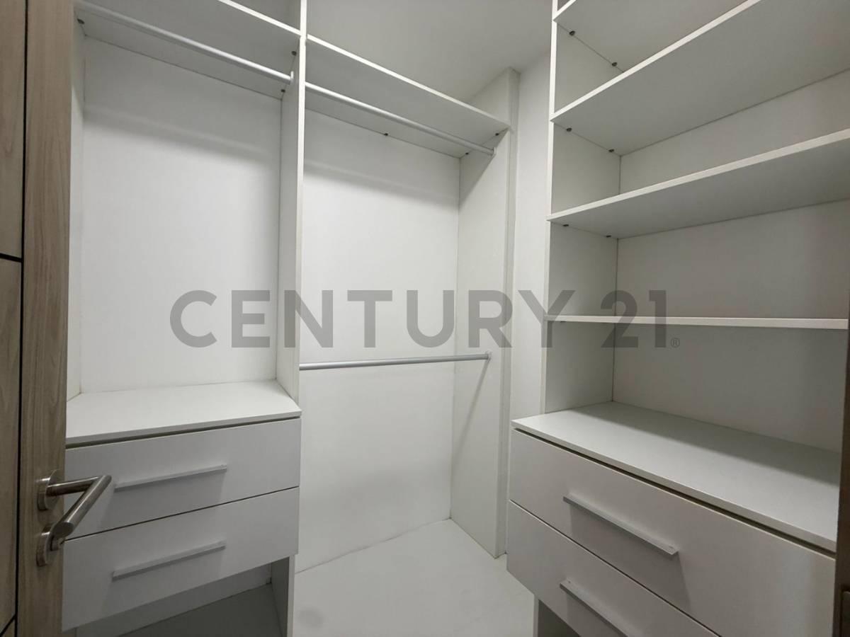 Venta de Departamento, Edificio Titanium 1, Guayas — imagen 3